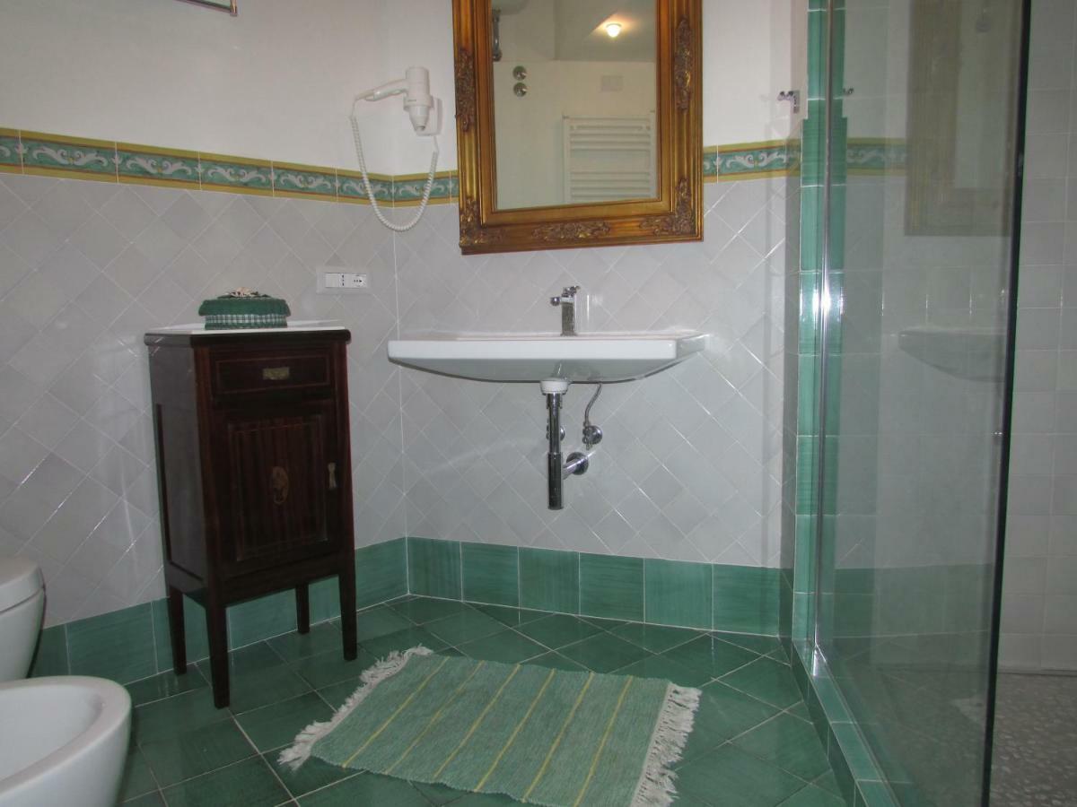 Hotel Domus Claudia Atrani Zewnętrze zdjęcie